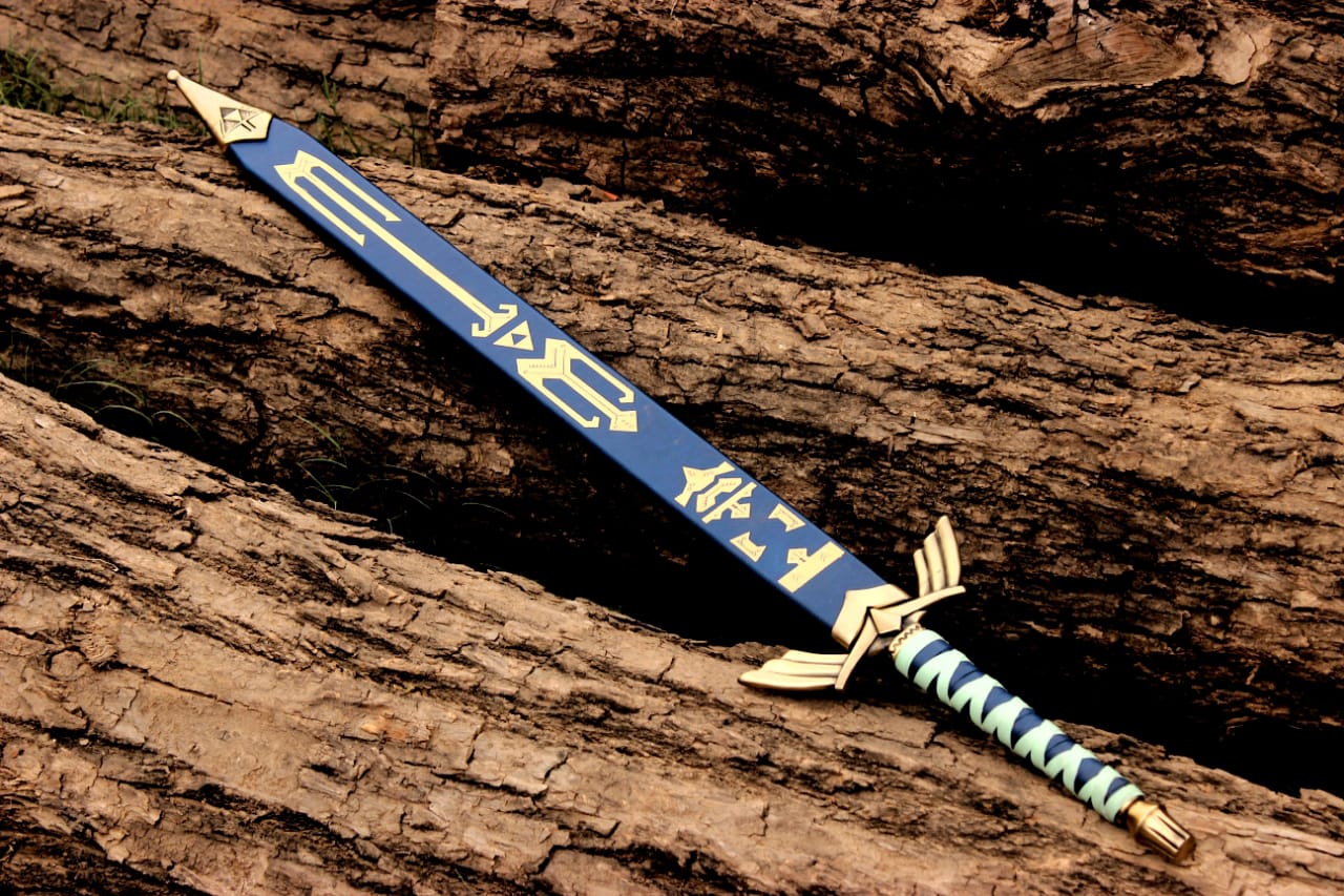 ⚔️ Golden Legend of Zelda Skyward Sword Replica – 40” Stainless Steel Master Sword with Scabbard & Wall Mount