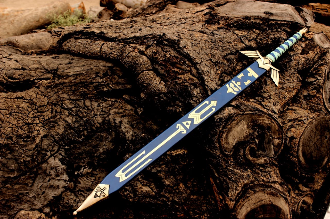 ⚔️ Golden Legend of Zelda Skyward Sword Replica – 40” Stainless Steel Master Sword with Scabbard & Wall Mount
