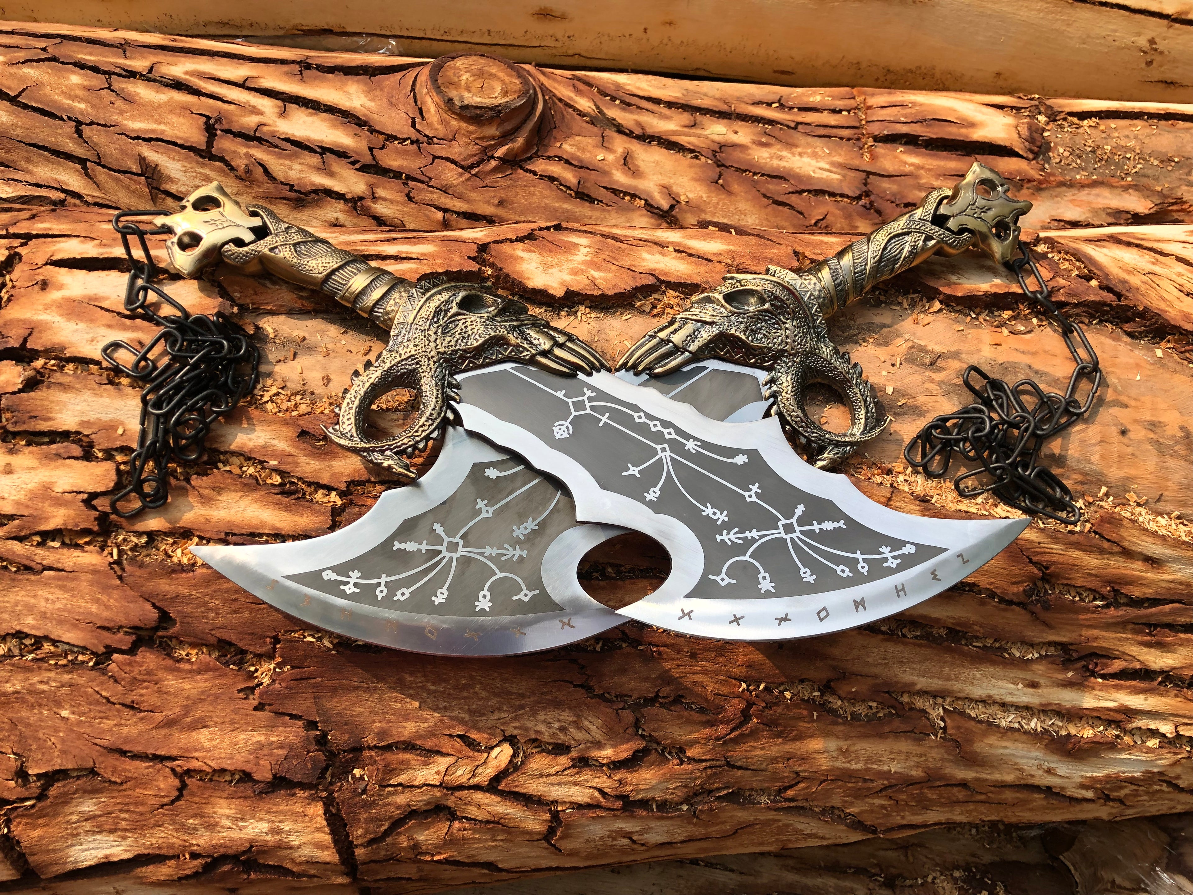 🗡️ God of War Blades of Chaos Replica – 21” Stainless Steel Fantasy Sword with Wall Mount 