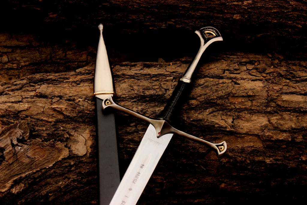 ⚔️ Narsil Sword of King Aragorn (Strider) Replica – 40” Stainless Steel Sword with Scabbard &amp; Wall Mount
