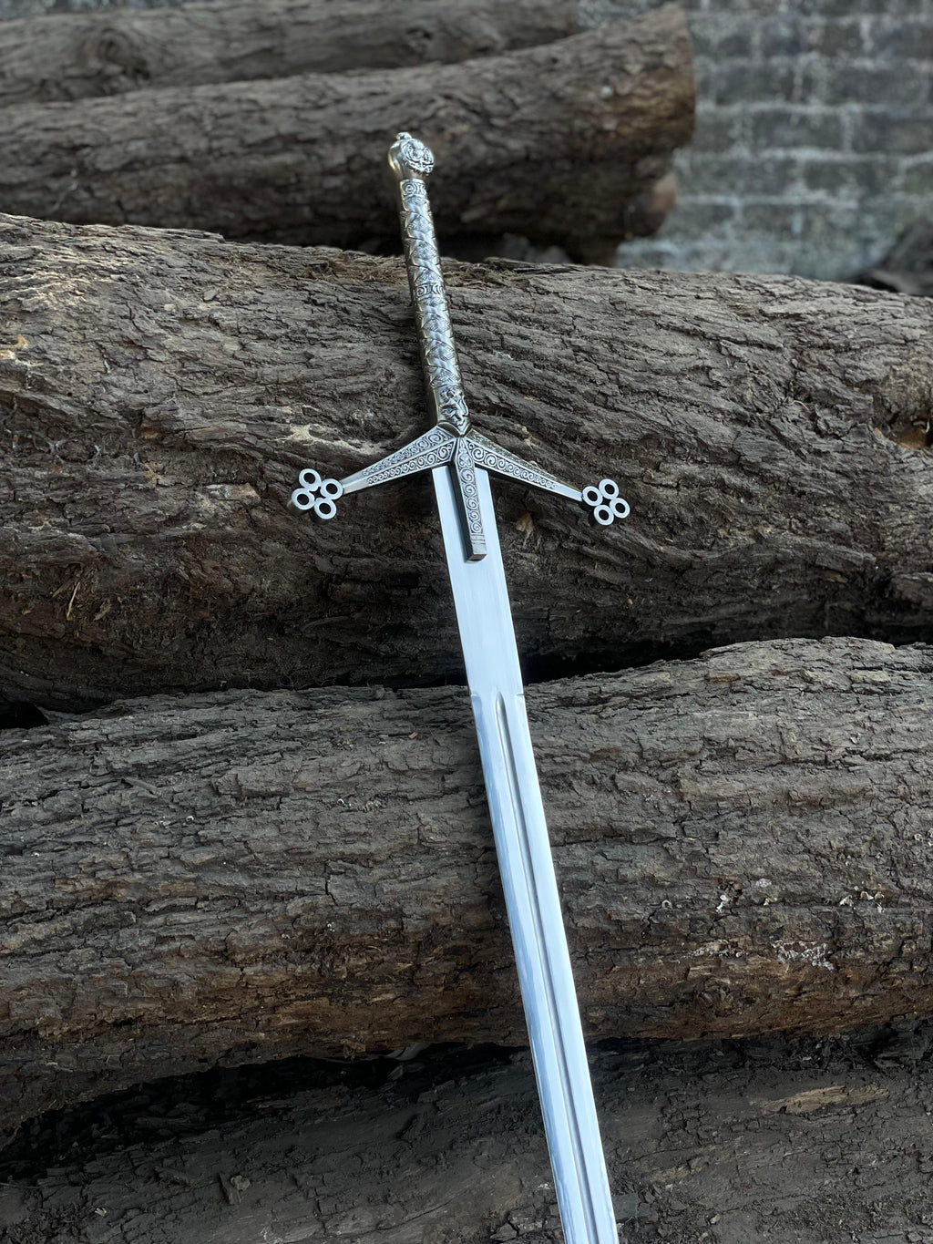 🛡️ Highland Scottish Claymore Sword Replica – 40” Stainless Steel Sword with Leather Sheath